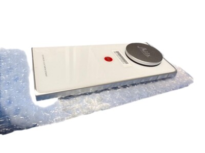 Leica LEITZ PHONE 2 LP-02 F1.9 1-inch img sensor SIM White