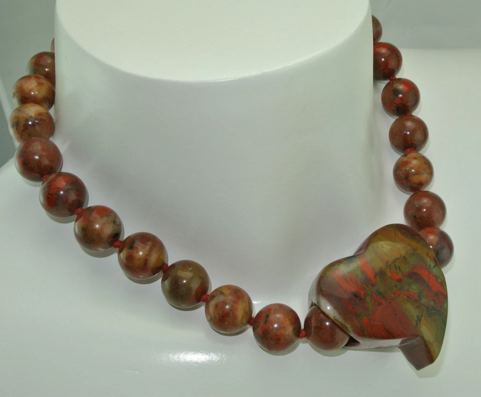 elegantes Jaspis-Collier mit Herz-Anhänger / ca. 44 cm - Bild 2 von 4
