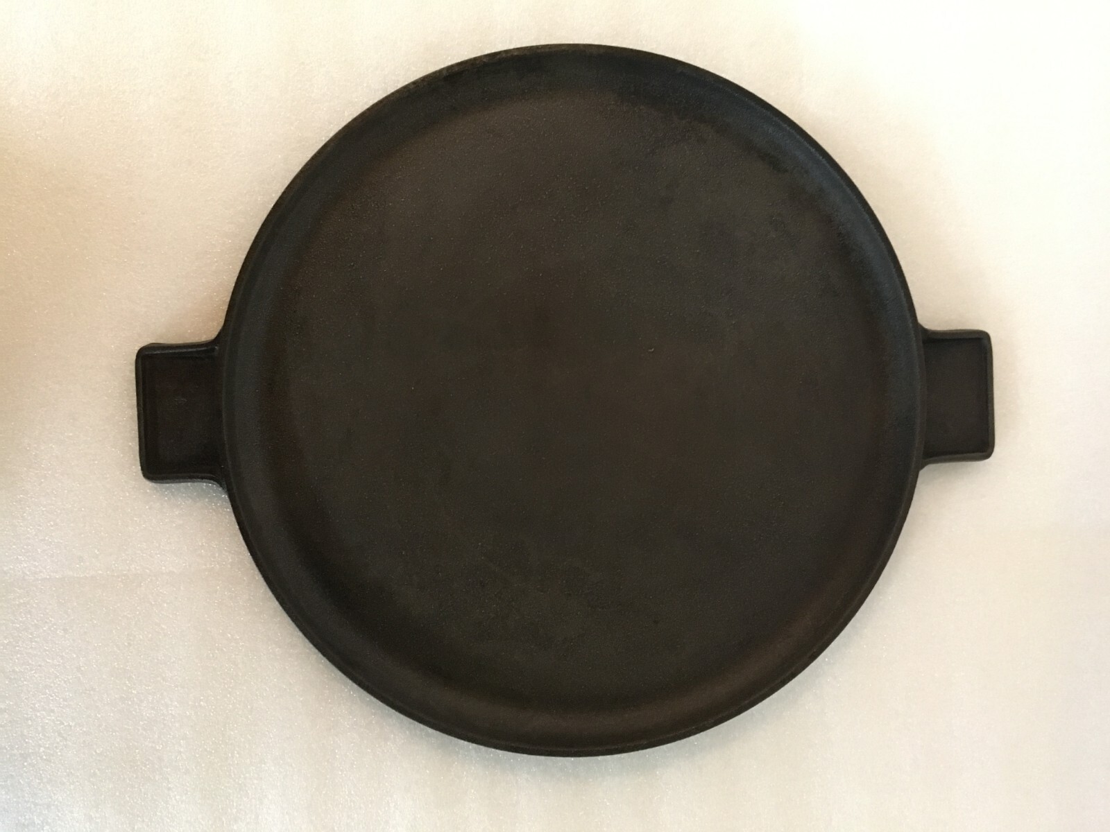 Vintage Cast Iron GriddleReversible1 Stamp on HandleGreat Clean