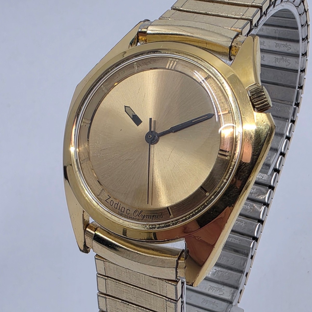 Zodiac Olympus Vintage Mystery Dial Gold Tone Gold Dial - Serviced