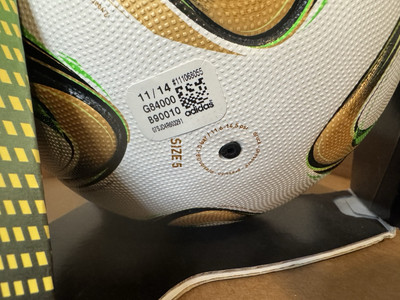 【値下げ】adidas brazuca final rio サッカーボール 4号 adidas Brazuca Final Rio World Cup 2014 Original Match Ball