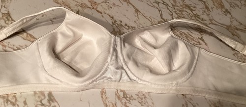 Women's Playtex 18 Hour Bra Size 40C Crème 4803 Wirefree - Picture 4 of 6