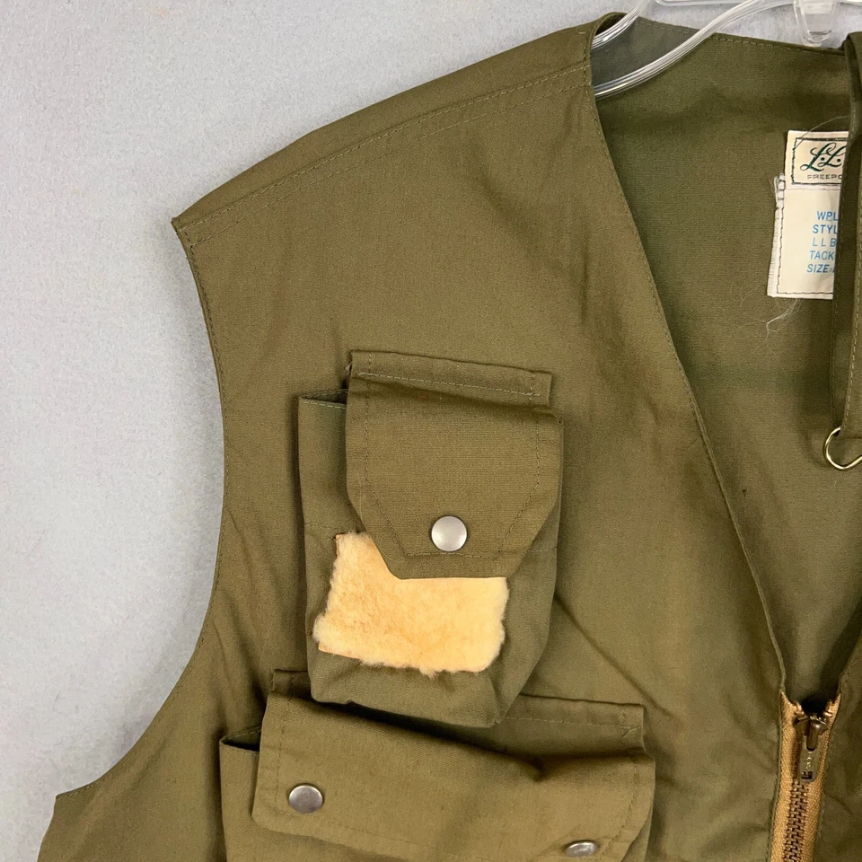 Vintage LL Bean Vest Mens Large Green Fishing Tackle Pack Talon Script Logo 70s - Image 2 of 4