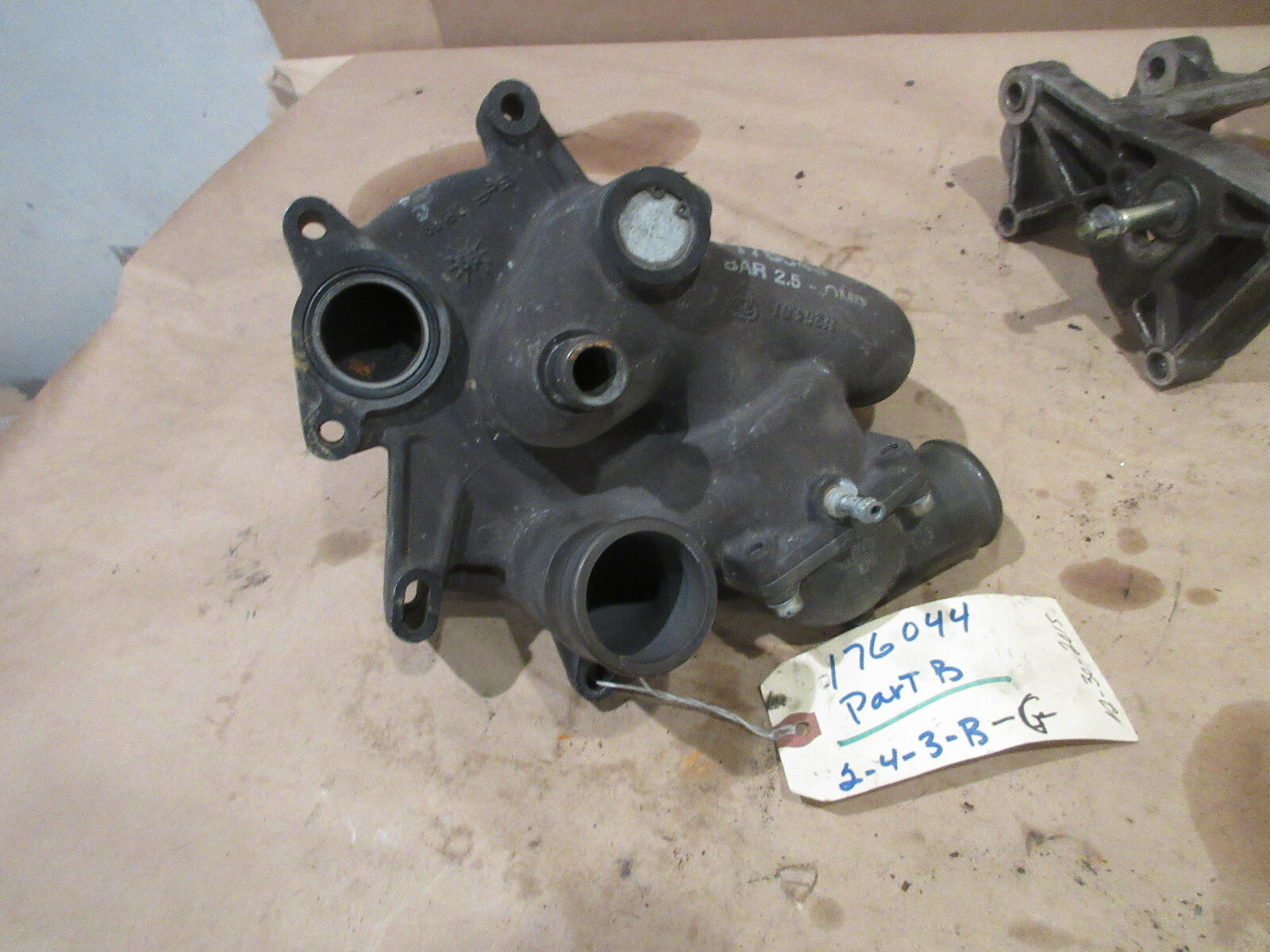 Ferrari 360 Water Pump Body With Pump No Pulley - P/N 176044