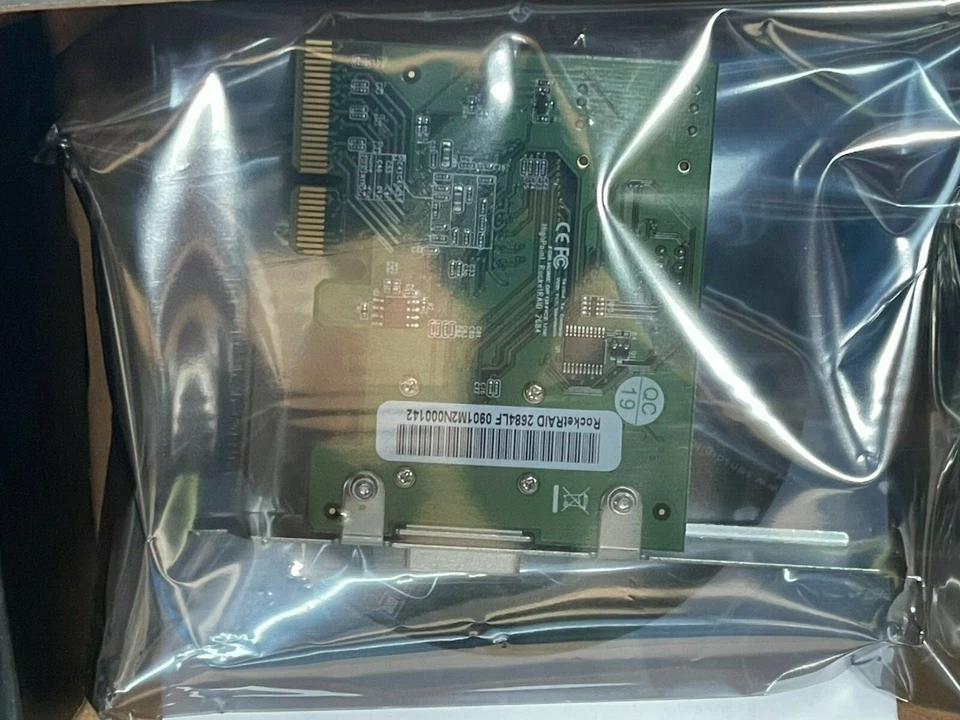 Sans Digital ha-hig-rr2684 1 port Mini-SAS PCIex4 RAID driver card - Image 2 of 2