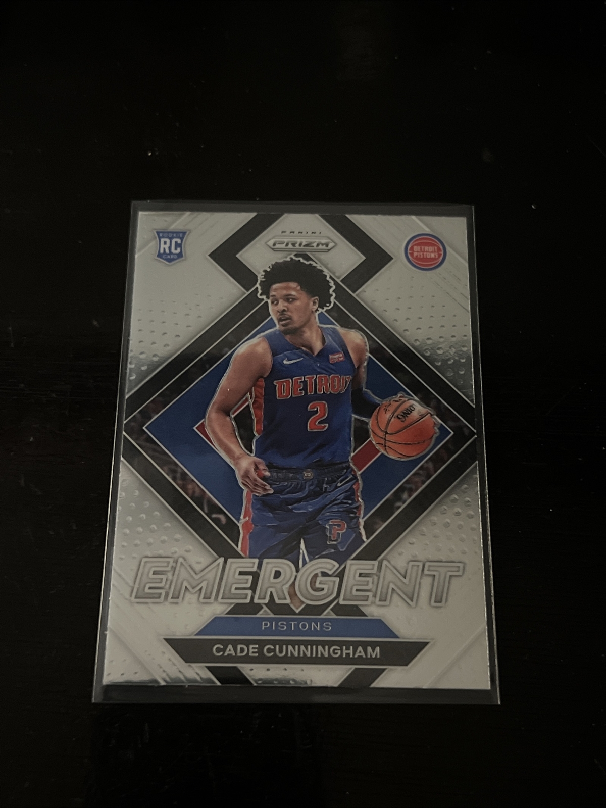 2021-22 PANINI PRIZM CADE CUNNINGHAM EMERGENT ROOKIE CARD RC PANINI #22