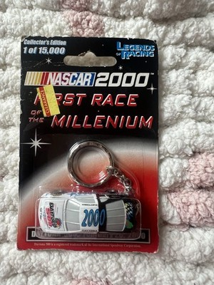 Legends of Racing NASCAR Daytona 500 2000 Collector's Edition Keychain