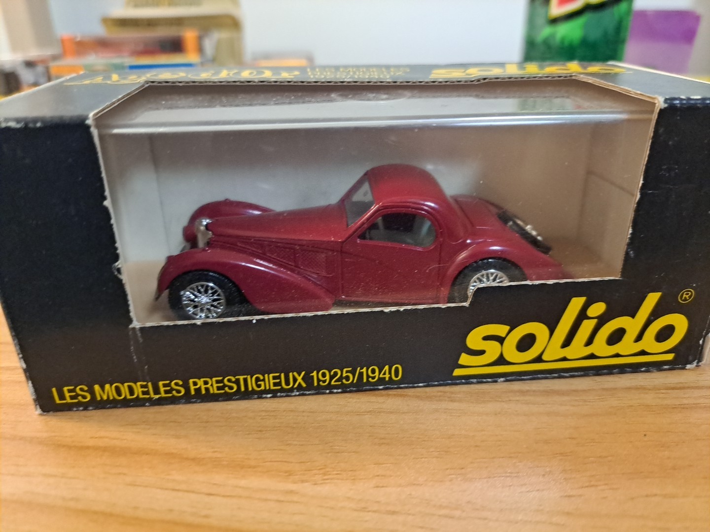 Schuco Iso Isocarro Pick-up 1952 1:18 88