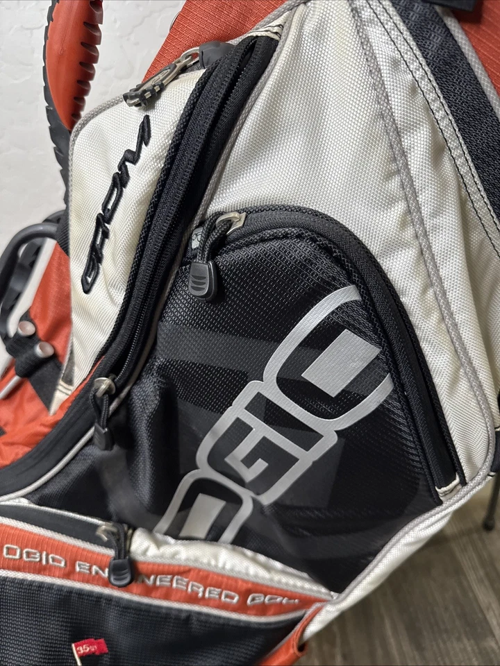 Bolsa de golf Ogio Grom negra/cobre Foto 4 de 4