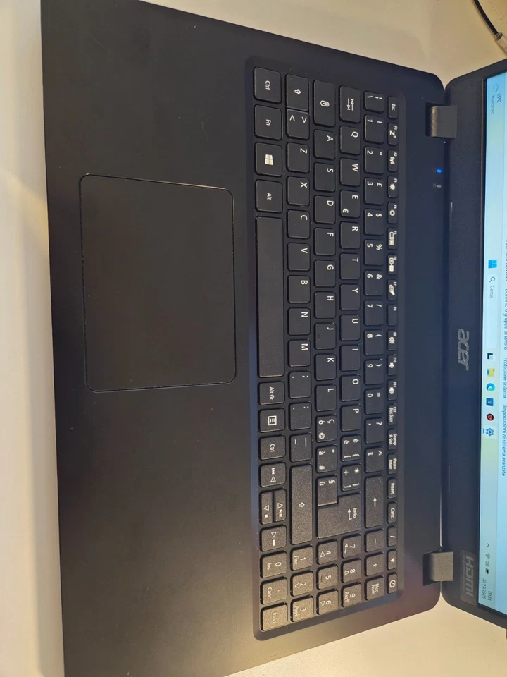 Acer Extensa 15 EX215‑52 Intel Core i3‑1005G1 8GB Ram 240GB SSD 15,6" Windows 11 - Immagine 3 di 4