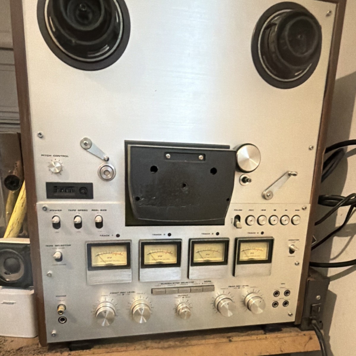 Akai GX-630D-SS Reel-to-Reel Tape Recorder Silver Front Panel Wood