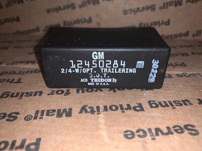 12450284  GM GMC Chevy OEM Flasher Turn Signal Hazard Emergency Trailering Relay
