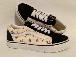 ditsy floral old skool vans