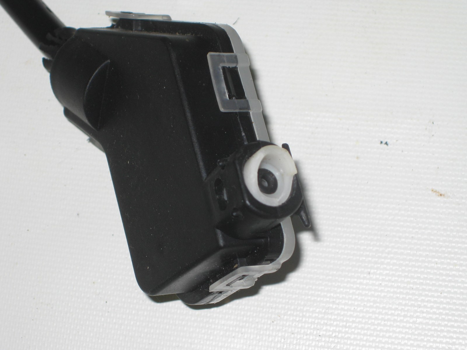 HUSKY PRESSURE WASHER H1600 Motor Cover Microswitch Assembly part