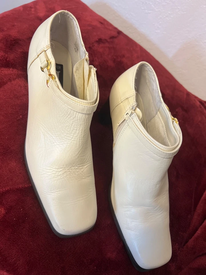 Botín AJ Valenci Mujer Cuero Blanco Talla 8.5W Defecto Cómodo Tacón Grueso Foto 2 de 4