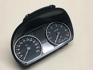 96.000km - BMW 1er E81 E82 E87 E88  N43 Benziner Tacho Kombiinstrument 9220941