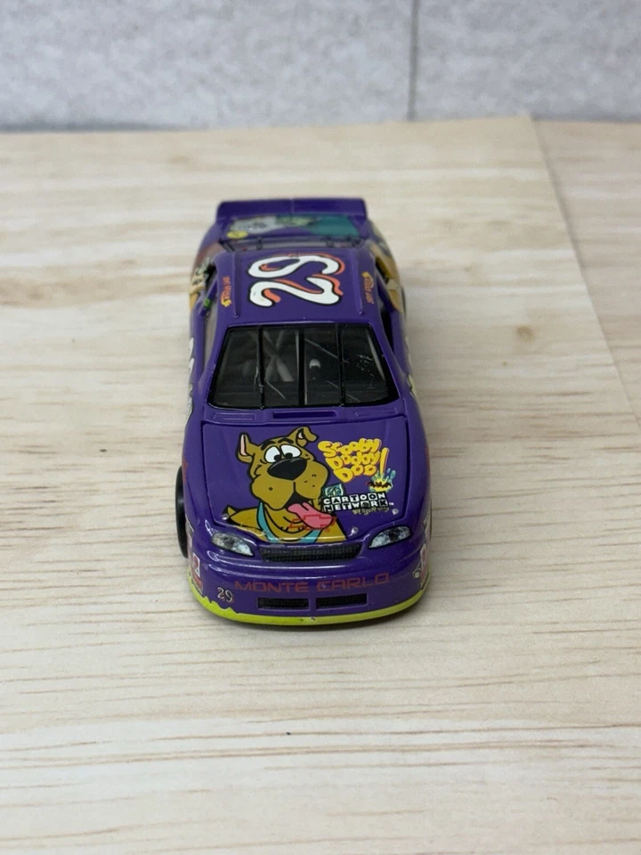 Revell Racing 1997 97 temporada #29 Robert Pressley Scooby Doo escala 1:64 diecast Foto 2 de 4