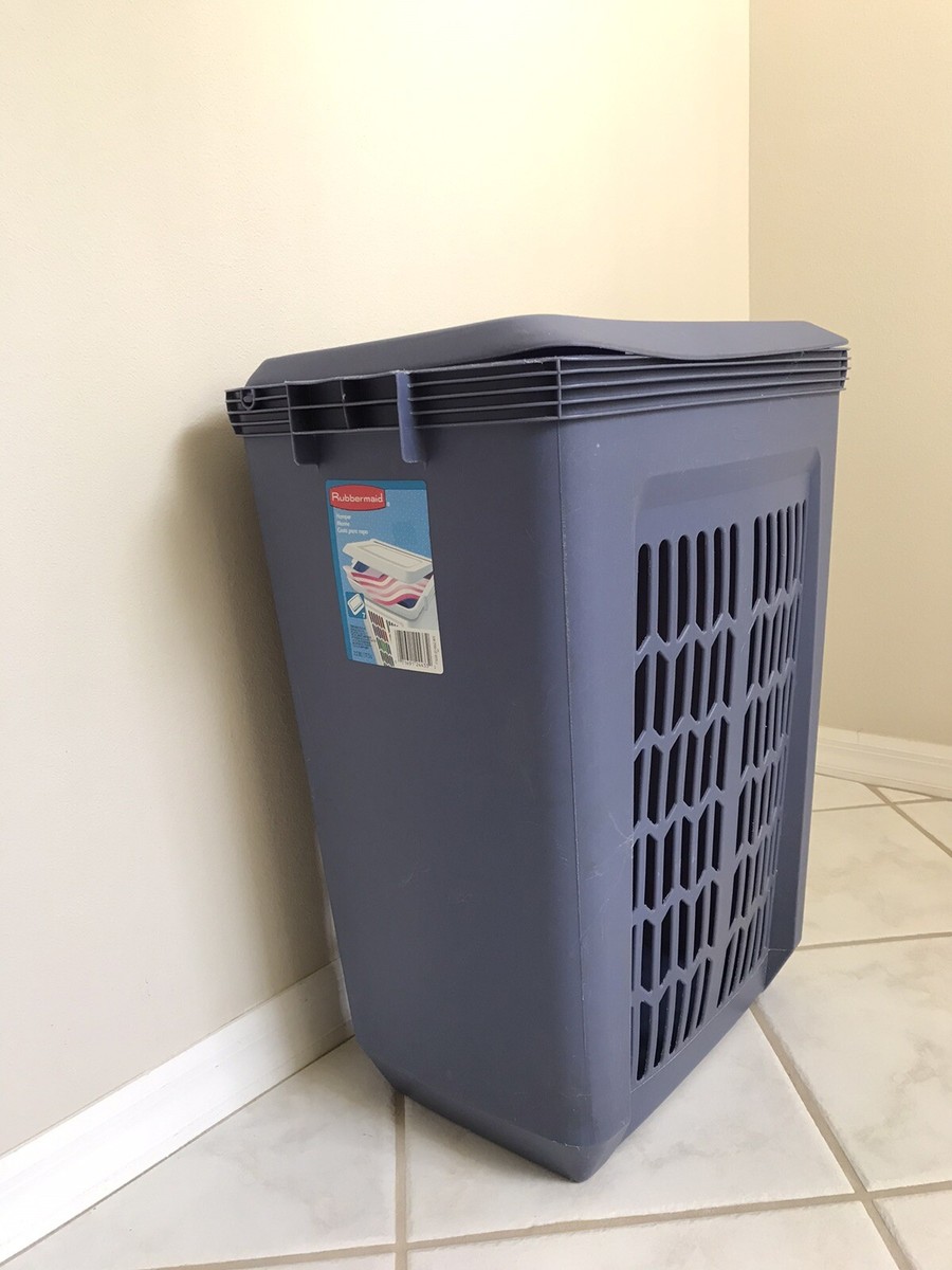 Vintage RUBBERMAID Hamper 2.2 BU/77.5 L Blue | eBay
