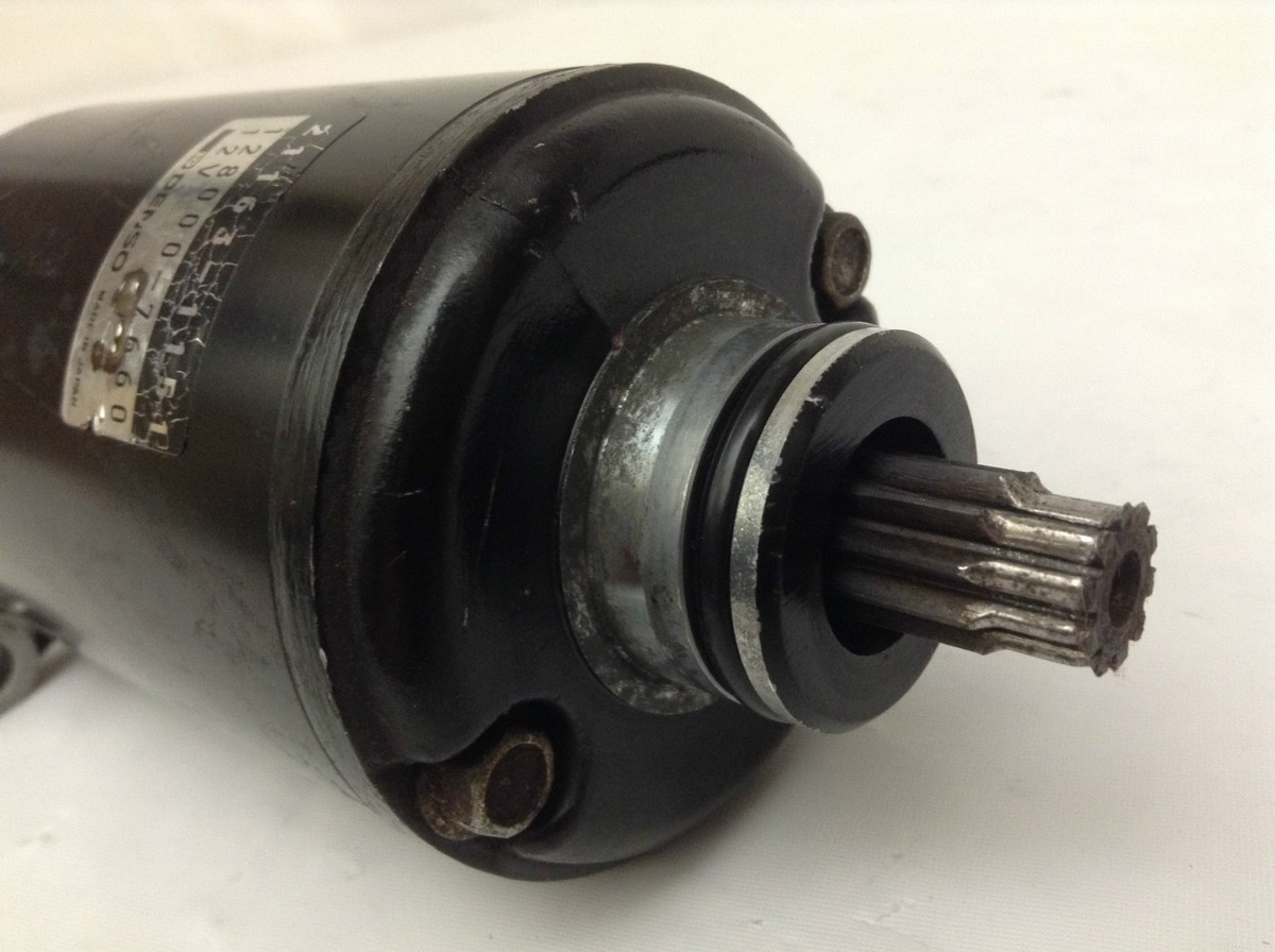 RCエンジンスターター KAWASAKI 1989 1990 ZX7 ZX750 NINJA OEM STARTER STARTING