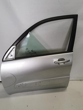 Porte avant et accessoires Toyota RAV4 II