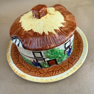 Vintage Empire Ware ''Tudor Series'' Cottage Butterdose, Made in England, um 1938