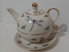 Burton & Burton Tea for One Morning Meadow design