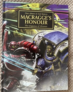 Warhammer Horus Eresia Onore di Macragge La Vendetta di Ultramar graphic novel