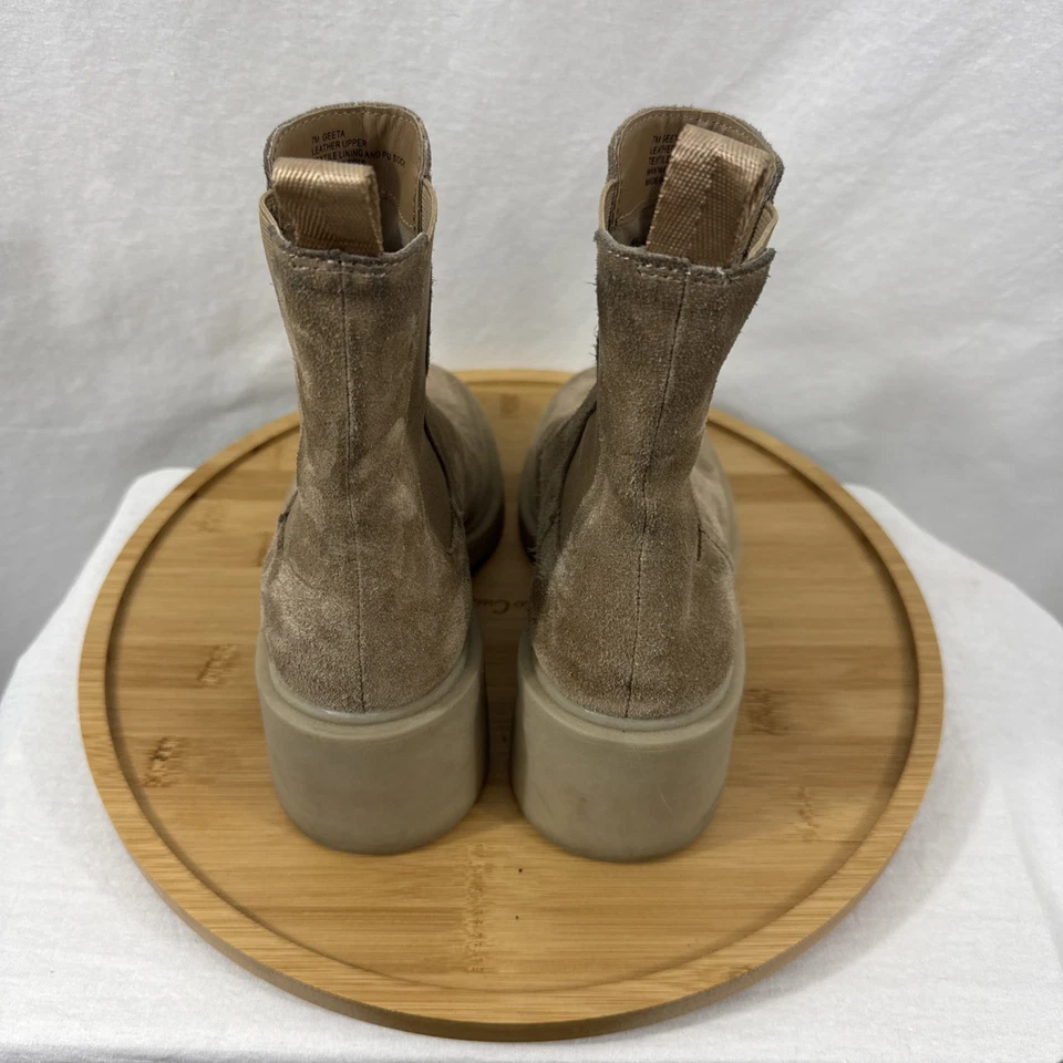 Dolce Vita Greta Chelsea Lug Chunky Heeled Ankle Boots Women’s Truffle Suede 7 M - Image 4 of 4