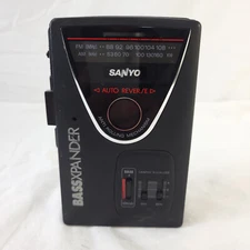 Sanyo MGR201 Portable Cassette Player BASSXPANDER AM FM Radio Auto -  Parts Only