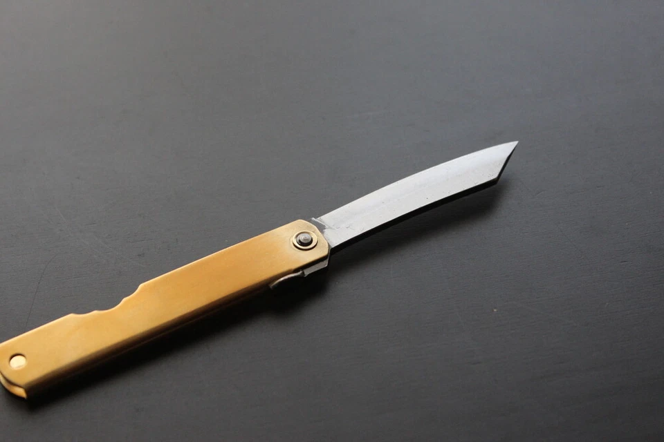 Navaja de bolsillo Higonokami azul 2 warikomi 75 mm mango de latón Mitsuo Saku EE. UU. Foto 3 de 4