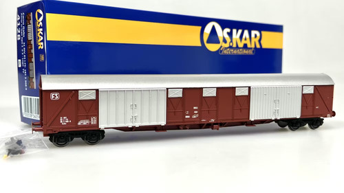OS.KAR 4128 Güterwagen Gabs FS, Türen/Dach Aluminium, Logo Fernseher, HO 1:87 | Zustand: Neu