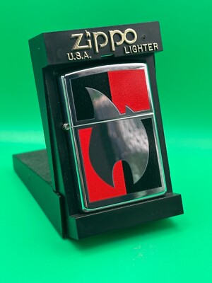 Flame Chrome Red Black Panels Fairly Unique Zippo - New
