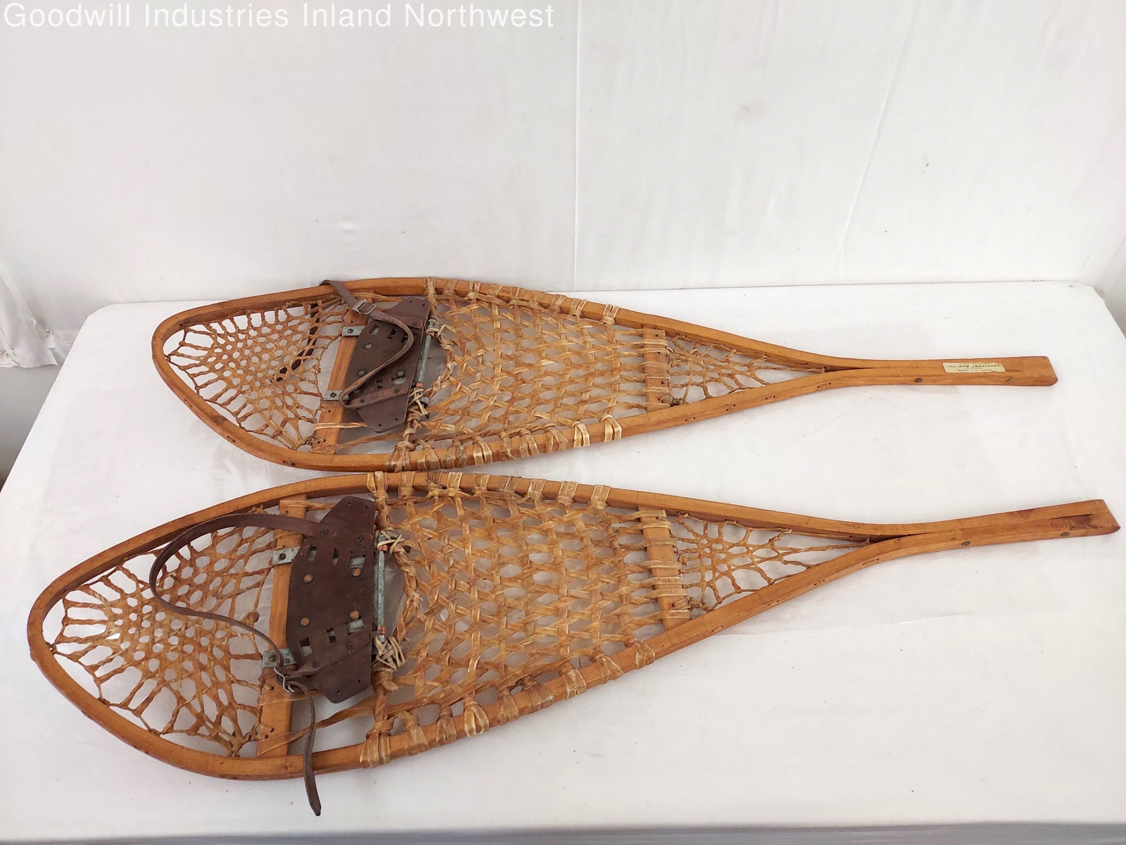 Safesport MFG Co. Vintage Wooden Snowshoes 48x14" eBay