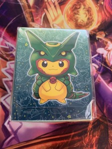 Oficial Pokemon Center Skytree Poncho Pikachu Rayquaza Cubierta Caja Mega Muy Raro Ebay