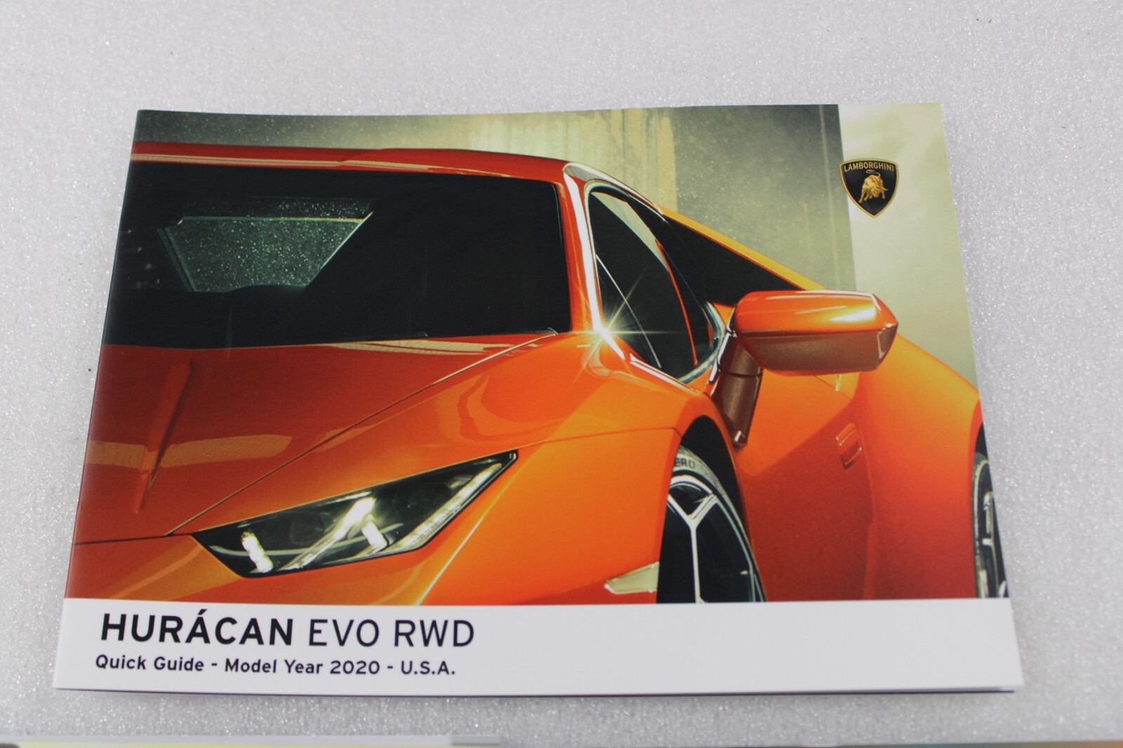 Lamborghini Huracan, Owners Manual w/Case, Used