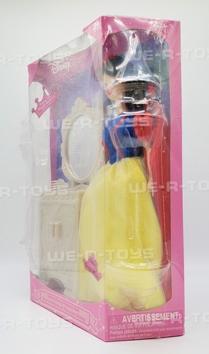 Disney Princess Snow White Talking Doll Disney Store NRFB - Picture 4 of 8
