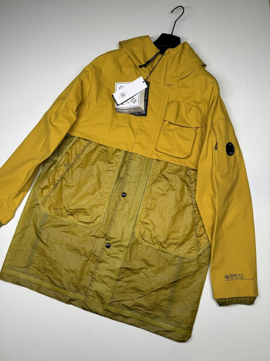 Cp Company 162A Gore-Tex Infinium Windstopper Lens long Jacket