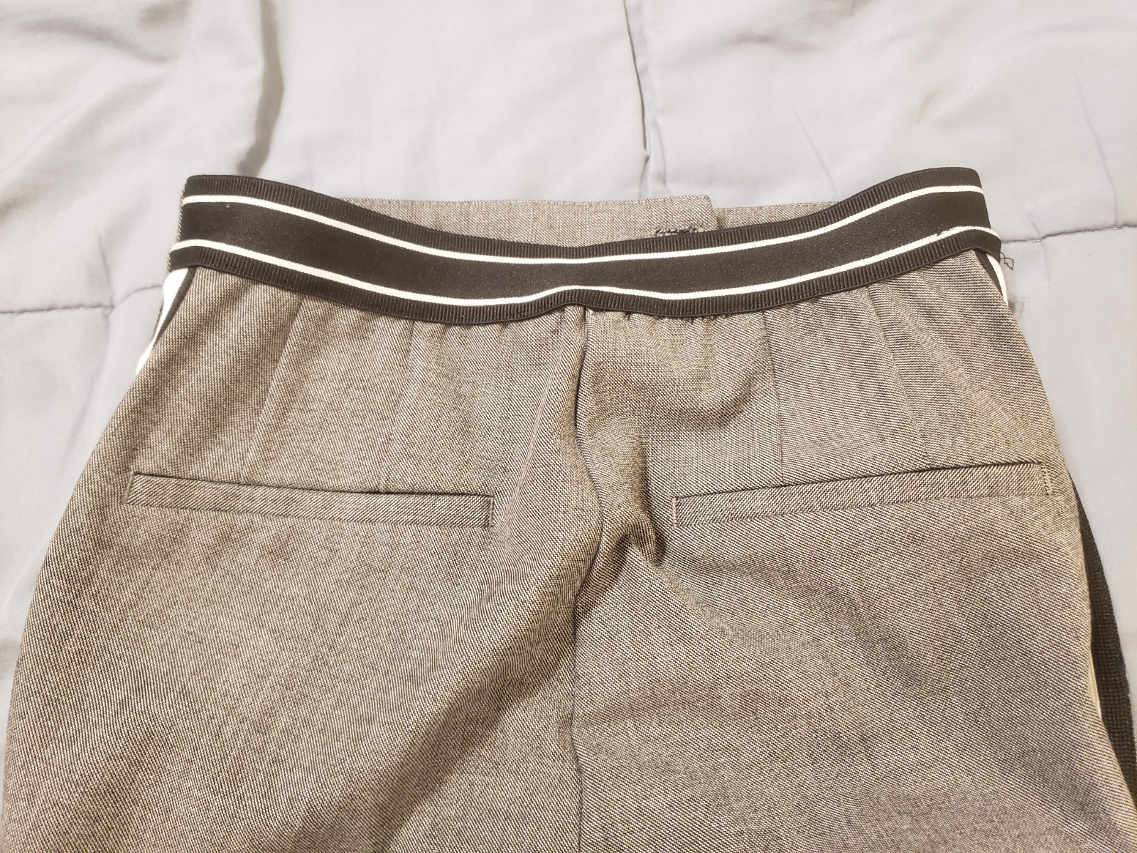 Zara Basic Gray Cropped Pants with Side Stripes B… - image 6