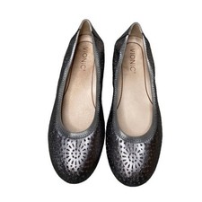 Vionic Womens Robyn Perforated Leather Ballet Flats Size 8 M Pewter Metallic
