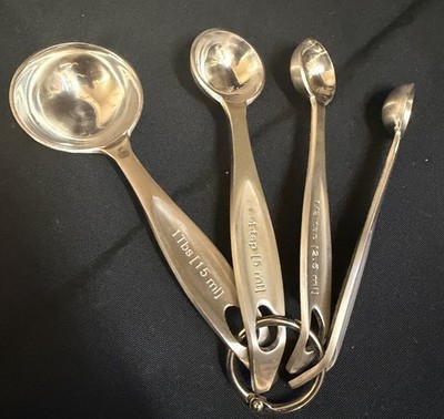 Crate and Barrel Stainless Steel Measuring Spoons Set of 4 NEW
