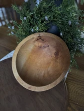 Beautiful Vintage Maple Handcrafted Wood Turned Bowl