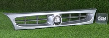 Toyota Corolla Ae100 Ae101 1993-1997 Holden Nova Front Grill With Emblem Oem