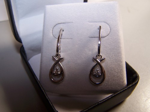 KAY JEWELERS "LOVE'S EMBRACE" DIAMOND STERLING SILVER DROP EARRINGS