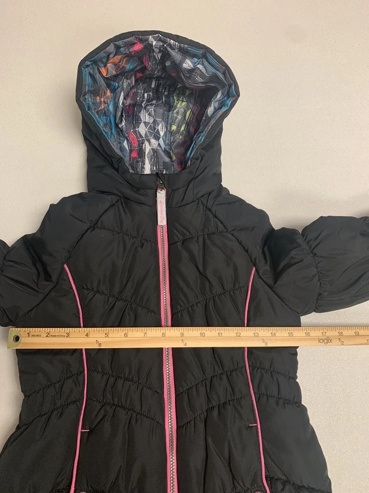 Abrigo London Niebla Niñas L 14-16 Capucha Puffer Negro Rosa Borde Forrado Bolsillos a Presión Foto 4 de 4
