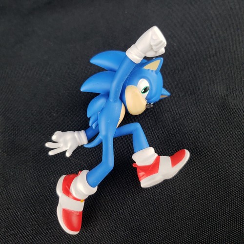 Sonic the Hedgehog 2 2022 Hallmark Keepsake Ornament - Picture 2 of 7