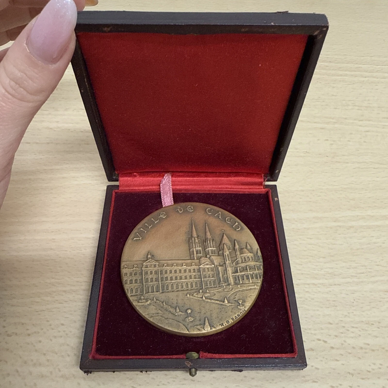 Médaille Ville De Caen Dex Aïe
