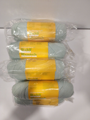 New VTG Columbia Minerva Baby Green Yarn Lot of  9 skeins 1 oz Each Baby Nantuck - Picture 1 of 4