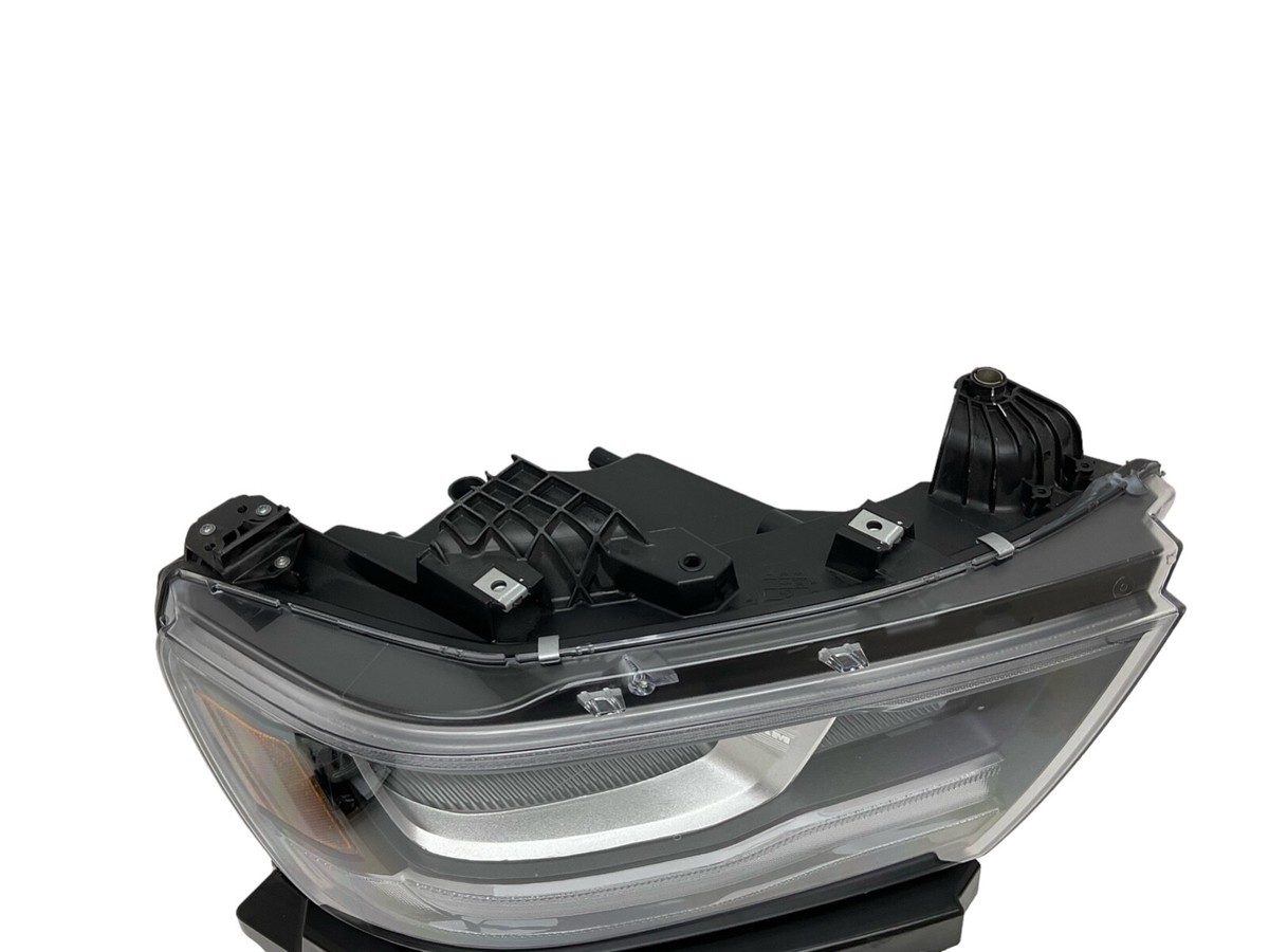 2019-2024 RAM 1500 right side LED headlight MID BRIGHT (BROKE