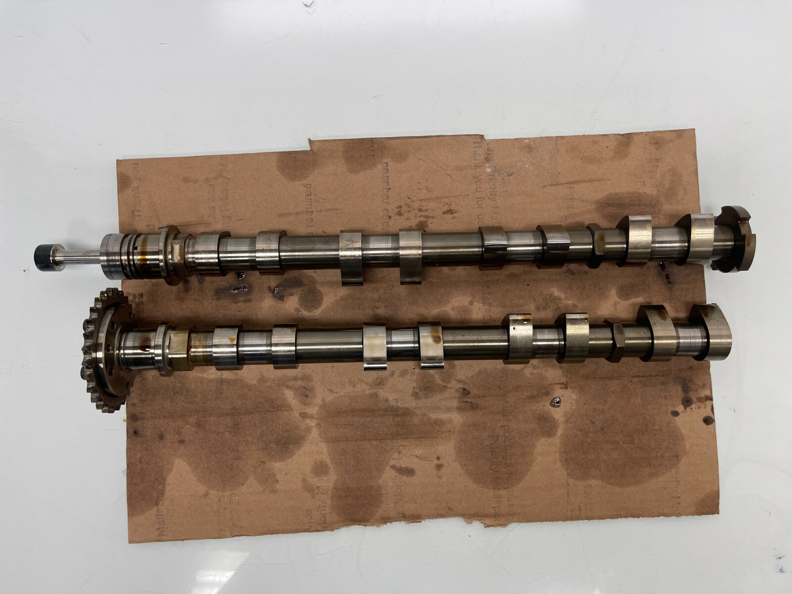 2007 Maserati Quattroporte M139 4.2L V8 engine RIGHT CAMSHAFT INTAKE EXHAUS OEM