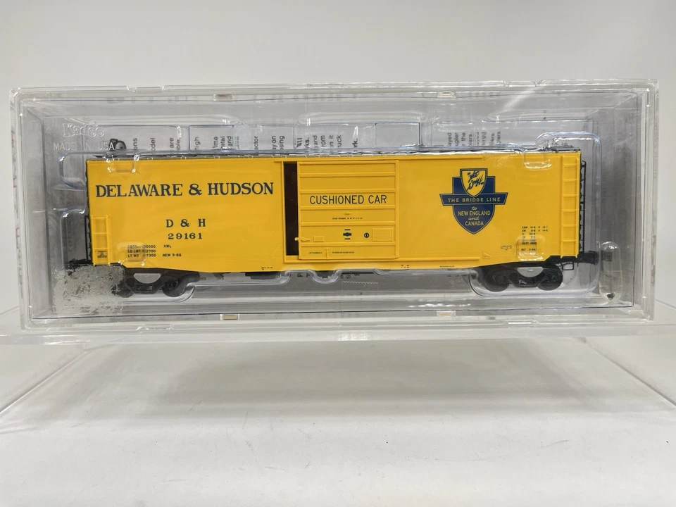 LNIB Kadee HO Delaware & Hudson D&H #29161 50’ PS-1 Cushion Underframe Boxcar - Image 2 of 4